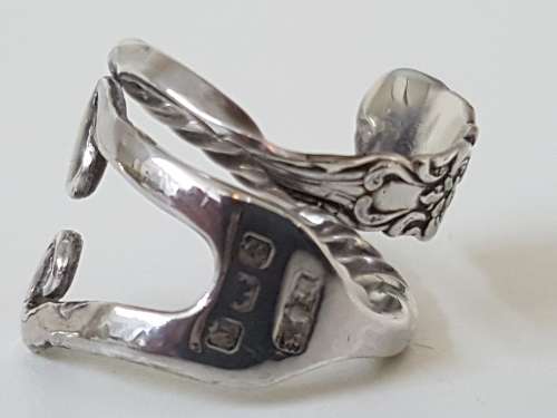 Stunning Hallmarked Solid Sterling Silver Ornate Ring NEW. 6.8 g.