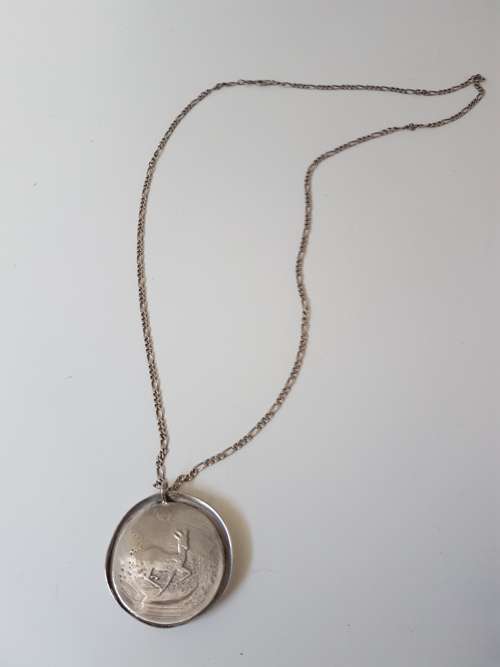 NEW Huge Solid Siver Springbok Pendant with Smooth Solid Silver Bezel Back. 40.7 grams!!