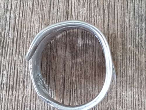 Sterling silver knife ring. Unusual design. Comfort fit. With hallmark. 17.3 grammes heavy.