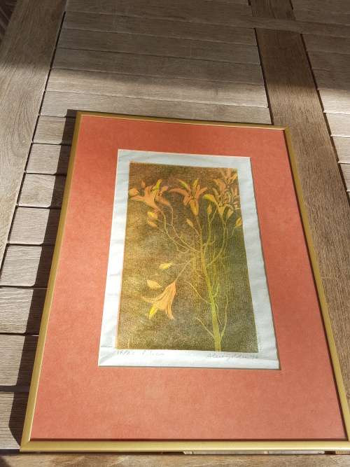 Alice Goldin (1922-2016). Lilies 16/20. Signed Colour Silkscreen Print Gold Frame. Excellent cond.
