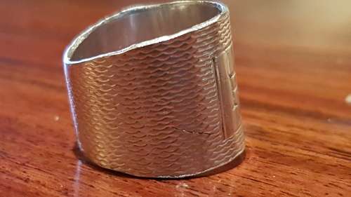 FAB: Engine Turned Design Sterling Silver 9.9 g Ring Deeply Engraved, Art Deco Style.
