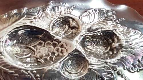 Large Solid Silver Georgian Berry Spoon. Solomon Royes and John East Dix. 1819. 51.3 grammes.