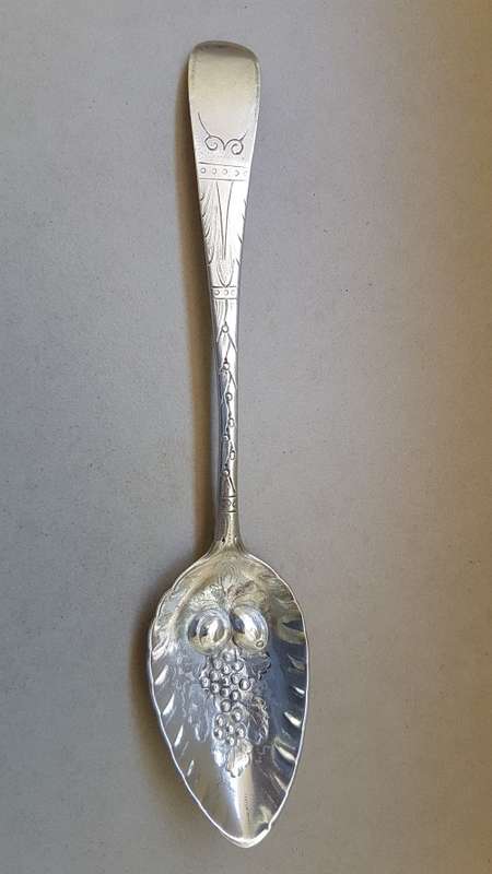 Solid Silver Scottish Georgian Berry Spoon. Clear hallmarks. 31.3 grams