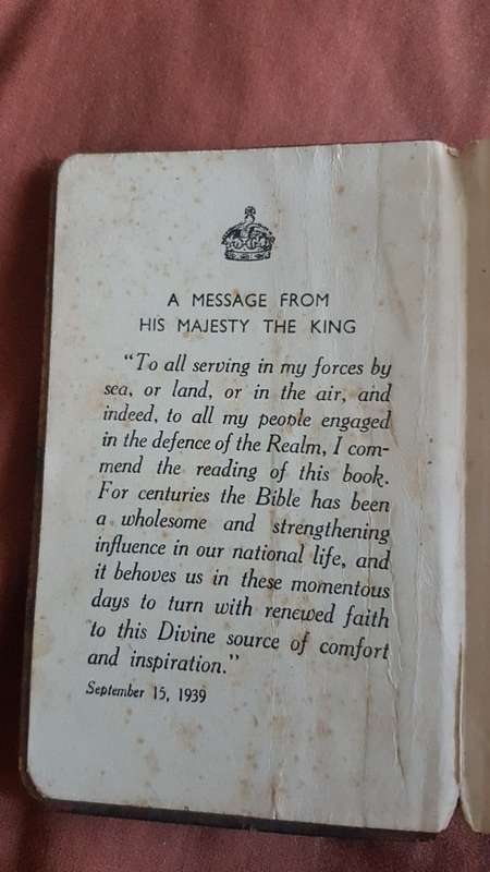 Olive Wood Serviceman's Bible from World War 2. Facsimile signed by Jan and Isie Smuts.