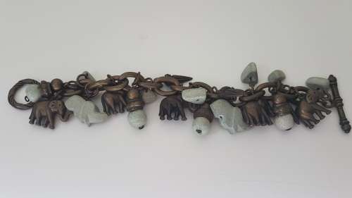 NEW never worn Designer Charm Bracelet! Detachable Bronze Metal Elephants and Soapstones. 20 cm.