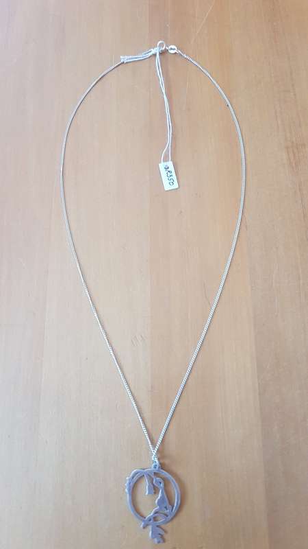 Flowers in Circle Sterling 925  Silver Pendant and Necklace