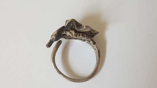 Solid Silver Flying Duck  Ring. Unusual . ADJUSTABLE. 6.1 grams heavy. UNIQUE.