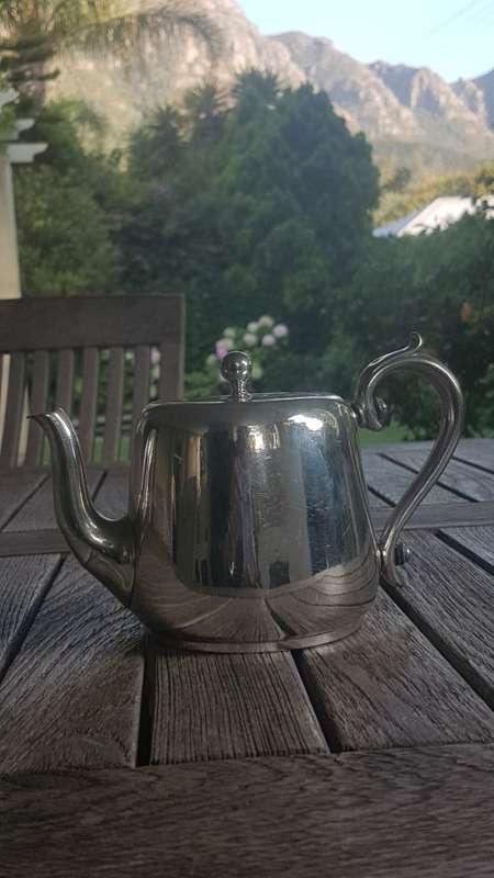 White Star Line first class individual teapot. Elkington silver plate with all marks. Titanic.