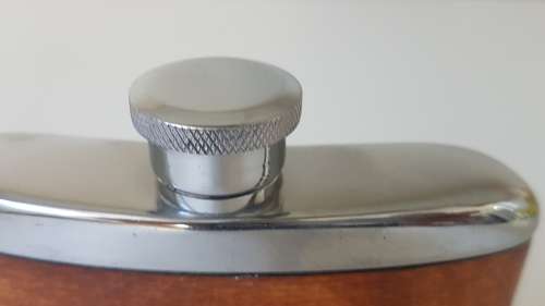 Vintage Retro Curved Leather and Stainless Steel Hip Flask. Really Excellent Condition! 4 oz  120 ml
