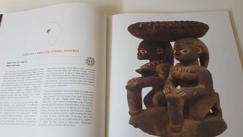 Oju Ona. Collection of the South African Museum of African Art.
