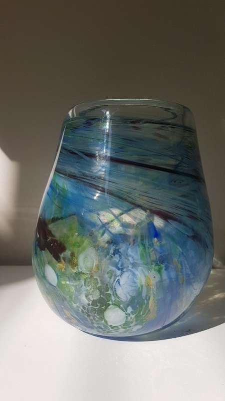 Shirley Cloete  (1921-2010). Signed Hand Made VASE.  Swirled hand blown colour glass. Pro glassmaker