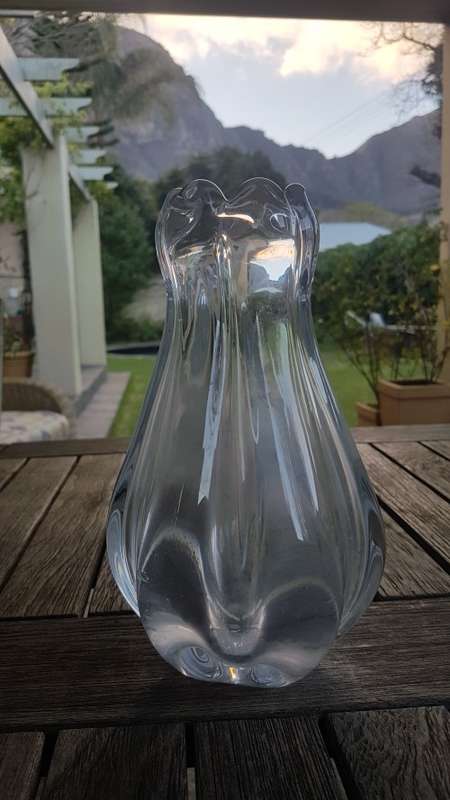 Orrefors Glass Vase. Swedish + Stylish, Heavy. Vicke Lindstrand Stella Polaris Range Date mark 1954