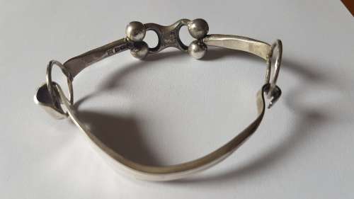 UNIQUE ARTISAN MADE Sterling Silver Bangle with Clasp. Hallmarked. 38.5 grams.