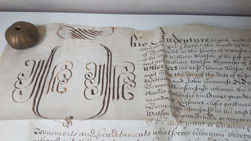 Handwritten Indenture dated 1679. On Vellum.  Concerning property in Bengeworth, England.