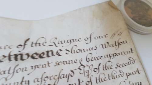 Handwritten Indenture dated 1679. On Vellum.  Concerning property in Bengeworth, England.