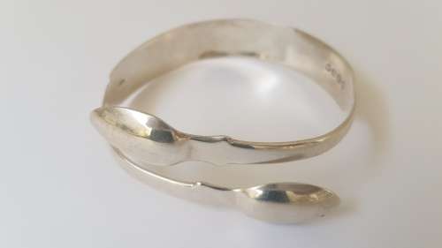 Spoon Bangle. 21 grams, Solid Sterling Silver. Engraved MM and with Full Hallmark, Maker`s Mark. NEW