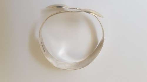 Spoon Bangle. 21 grams, Solid Sterling Silver. Engraved MM and with Full Hallmark, Maker`s Mark. NEW