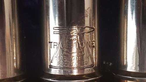 Vintage 1937 Buescher 400 True-Tone Trumpet. Serviced.  Original case, mouthpiece. Louis Armstrong!