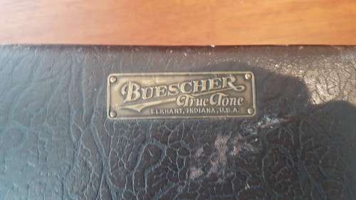 Vintage 1937 Buescher 400 True-Tone Trumpet. Serviced.  Original case, mouthpiece. Louis Armstrong!