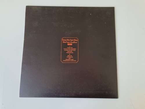 Crosby, Stills, Nash and Young. Deja Vu. First U.K. K50001 Stereo. Ex to NM/ Ex to NM: Collectible.