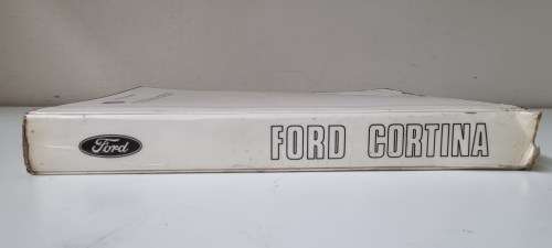 Ford Cortina Workshop Manual. May 1974. Large. Complete.