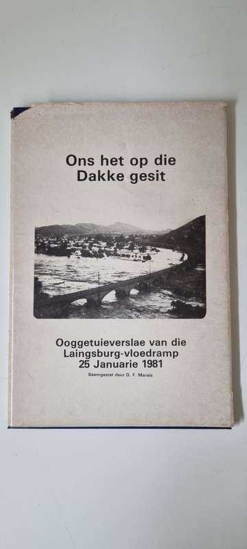Ons het op die Dakke gesit. GETEKEN, INGESKRYF.