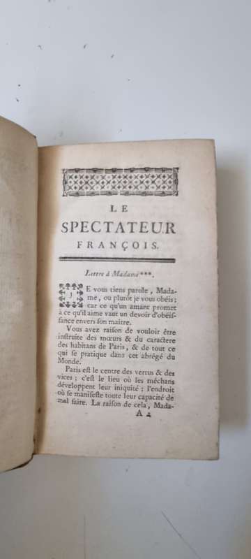 1761 set: Le Spectateur Francois by Pierre de Marivaux. Decorative gilt full leather binding!
