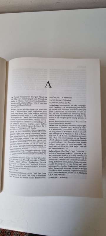 Lexicon Nederlandse Beeldende Kunstenaars. 1750-1950. 2 Volume Set. By Pieter Scheen