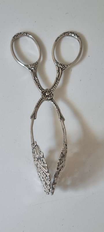 Solid Silver  0.835 German Cake , Pastry, Asparagus  Tongs. Awesome detail. Christoph Widmann. 36 g