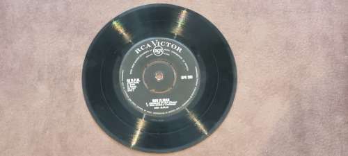 Ron Eliran  Sharm-E-Sheich RARE S.A. 45 rpm 7 inch Extend Play Vinyl PICTURE SLEEVE. Excellent cond