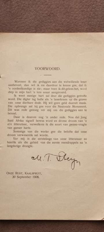 Bij die Monument. Verse van Totius. Met `n voorrede van President Steyn. 1908. Eerste Digtebundel!