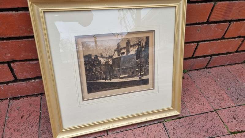 Tinus de Jongh Etching Kalverstraat Amsterdam in snow. Framed by Infinart!