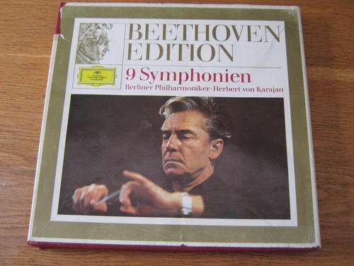 Beethoven : The Complete 9 Symphonies,  Berlin Philharmonic von Karajan  8 LP BOX SET ex. condition.