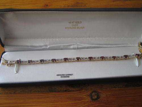 11 Garnets and Diamond 18 KT Gold over Sterling Silver Bracelet 12 grammes Deco Design. REDUCED