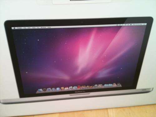 Apple MacBook Pro 15.4-Inch 2.66ghz, i7 processor, Brand new still sealed!!!!