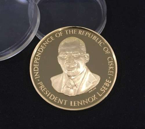 GOLD 1oz. Independence of Ciskei. Pres. Lennox L.Sebe Proof Medallion.