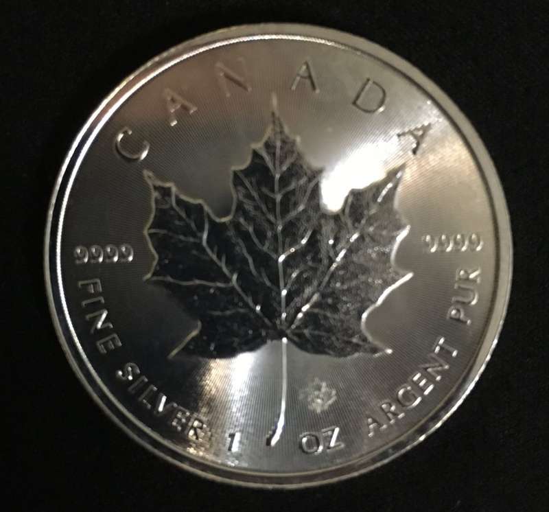 Canadian 99.99% Silver 1oz Maple Leaf Coin 2014