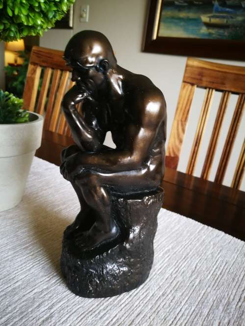 Thinker Statue by Auguste Rodin