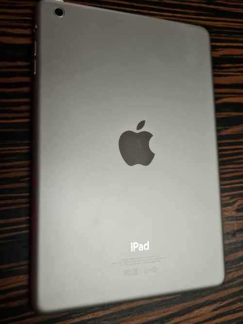 iPad Mini - 16gb Wifi only
