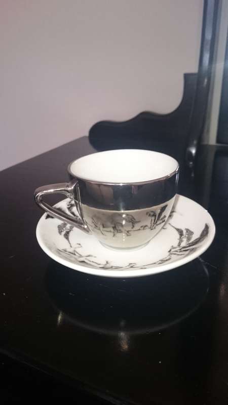 Stunning Amarula limited edition Art collection cup and saucer