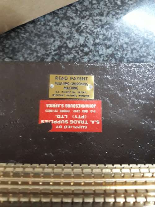 ##Vintage Read patent Pleating - smocking machine