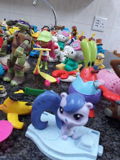 ##Job lot mcdonalds and other small toys##