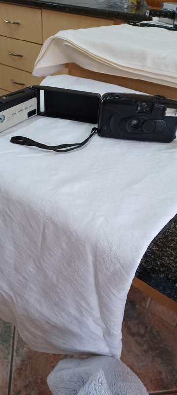 ***Joblot vintage cameras and lenses***