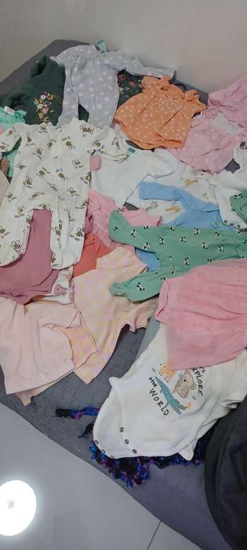 23pce Baby girl clothes Joblot