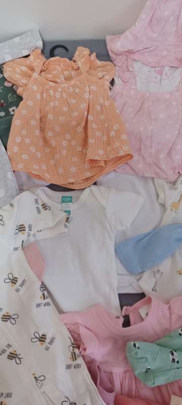 23pce Baby girl clothes Joblot