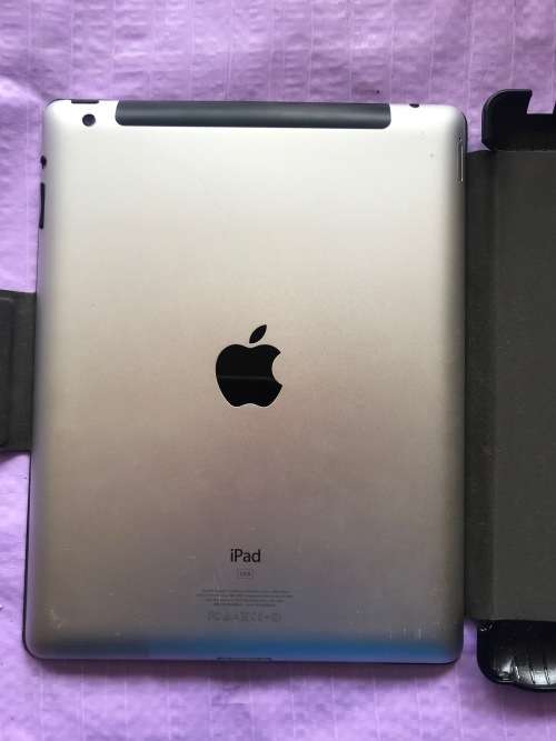 iPad 3 32gb Wi-FI & 3G *Excellent condition* A1430