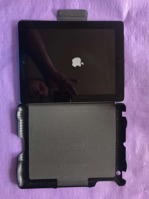 iPad 3 32gb Wi-FI & 3G *Excellent condition* A1430