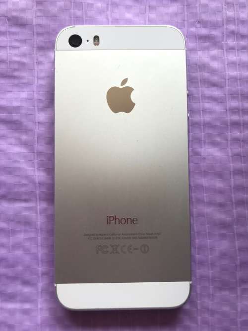 iPhone 5s 16gb *immaculate* Pre-loved. Low reserve