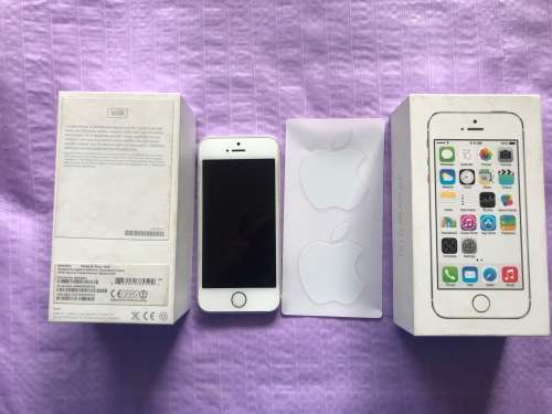 iPhone 5s 16gb *immaculate* Pre-loved. Low reserve