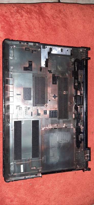 NOT WORKING - PARTS/SPARES Dell laptop